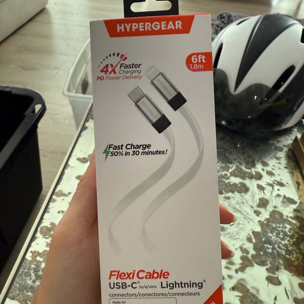 HyperGear Flexi USB-C to Lightning Flat Cable 6ft